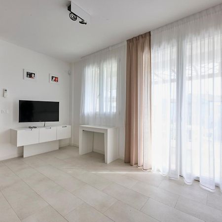 Les Maisons Apartments Lido di Jesolo Exterior photo