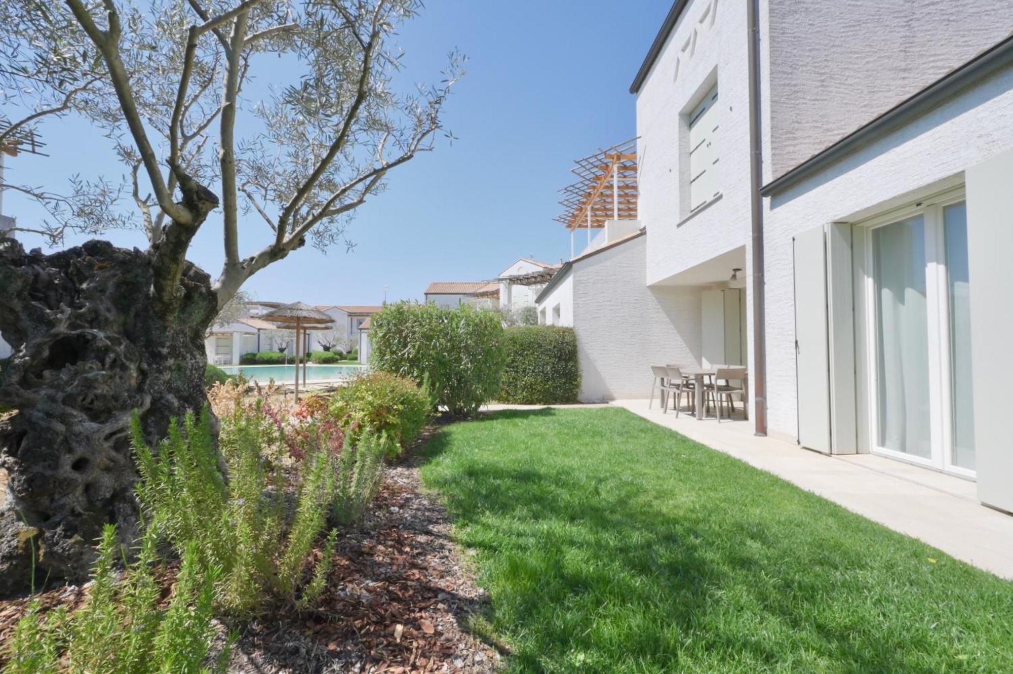 Les Maisons Apartments Lido di Jesolo Exterior photo