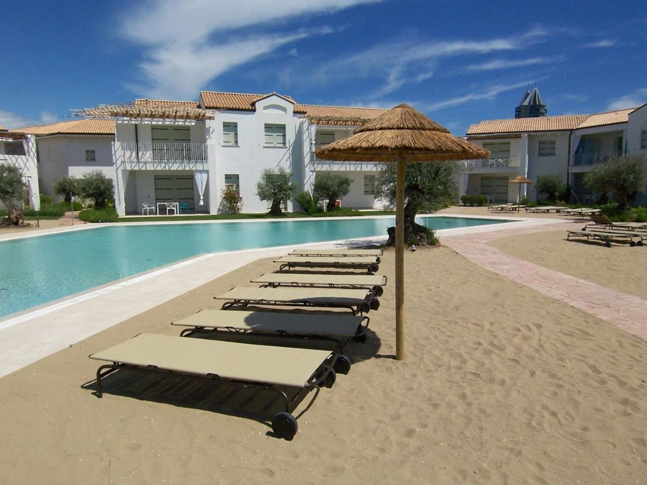 Les Maisons Apartments Lido di Jesolo Exterior photo